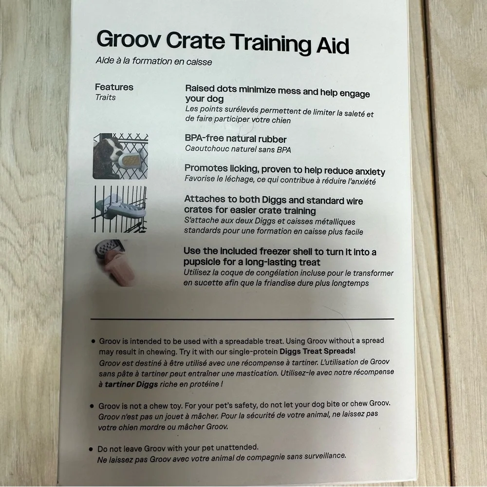 NEW Diggs Groov Crate Training Aid - Navy Blue - Puppy Enrichment Lick Toy Dogs - Picture 3 of 6
